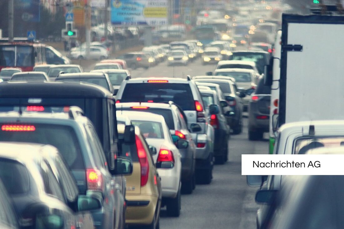 Erfahren Sie alles über die erwarteten Verkehrsengpässe zu Pfingsten 2025 in Deutschland, inklusive Stauprognosen und Tipps für Reisende.