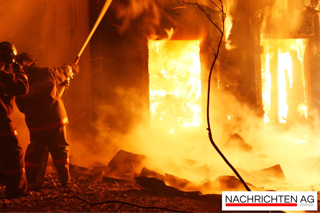 Großbrand in Bremerhaven: Kleingartenanlage geht in Flammen auf!